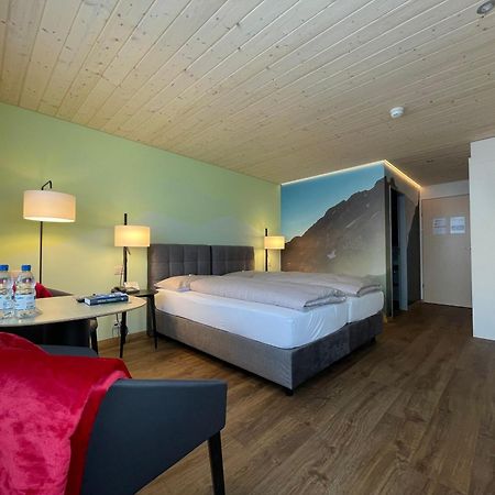 Ferien- Und Familienhotel Alpina Adelboden Exterior photo