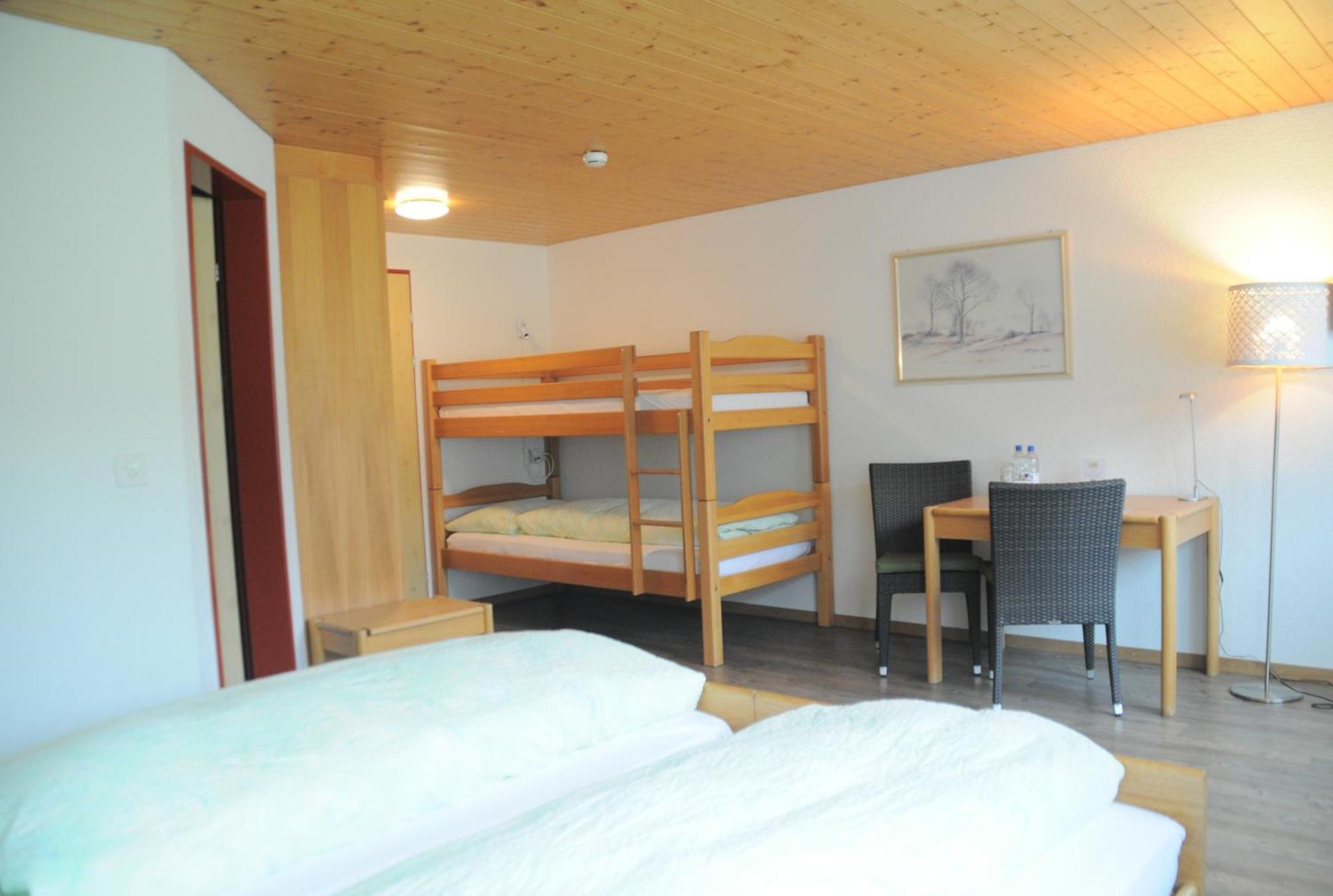 Ferien- Und Familienhotel Alpina Adelboden Exterior photo